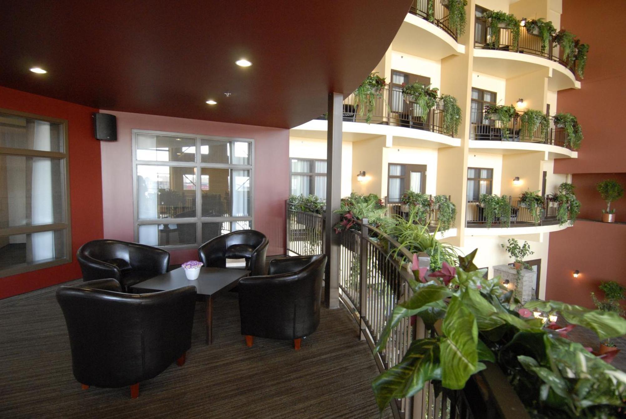 Hotel Ambassadeur Et Suites Квебек Экстерьер фото