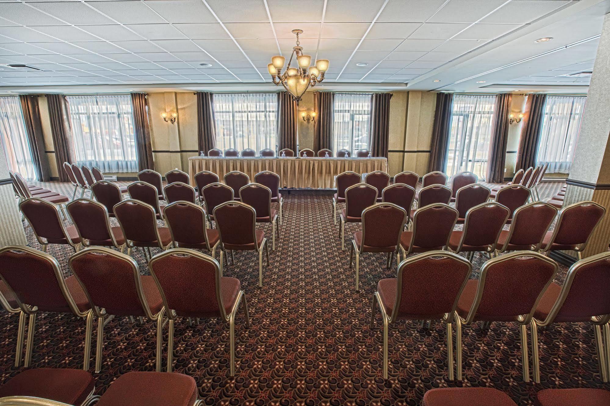 Hotel Ambassadeur Et Suites Квебек Экстерьер фото